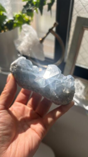 セレスタイト　水晶　天然石　