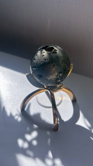 パイライトスフィア　水晶　天然石