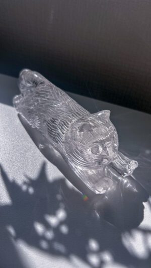 猫　水晶　天然石　カービング