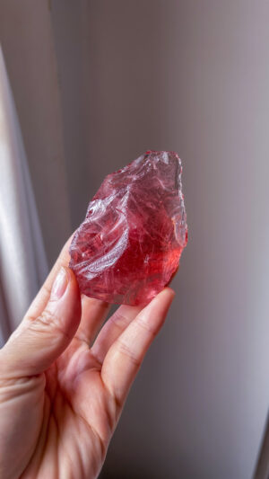 希少✳️愛のアンダラ コレクションピース Lions heart x Celestial Heart イチゴ色に輝く美しい結晶 MLサイズ モナトミックガラス 気泡・インクルージョンあり
