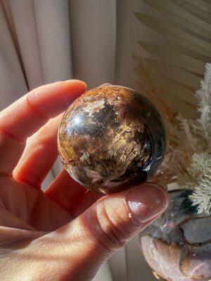 Birth of a Planet 惑星の誕生幻想的なルチル・イン・ガーデンクォーツ スフィア（46mm）