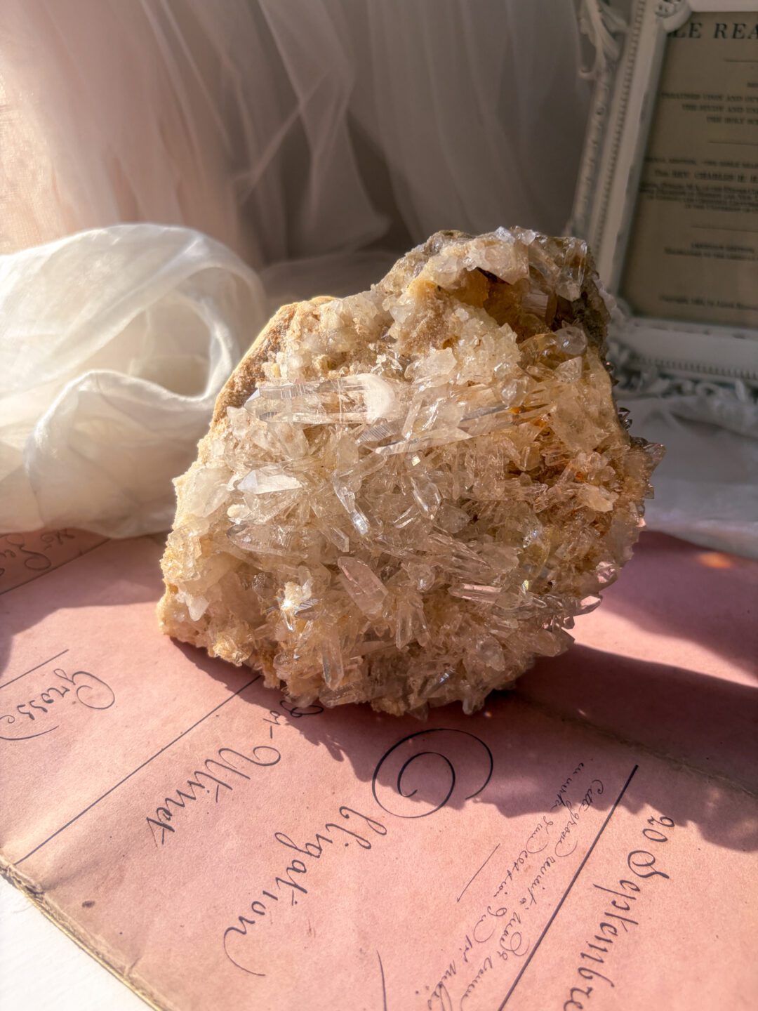 Himalayan Crystal Ridge｜水晶の尾根 ヒマラヤ・パロギ鉱山産